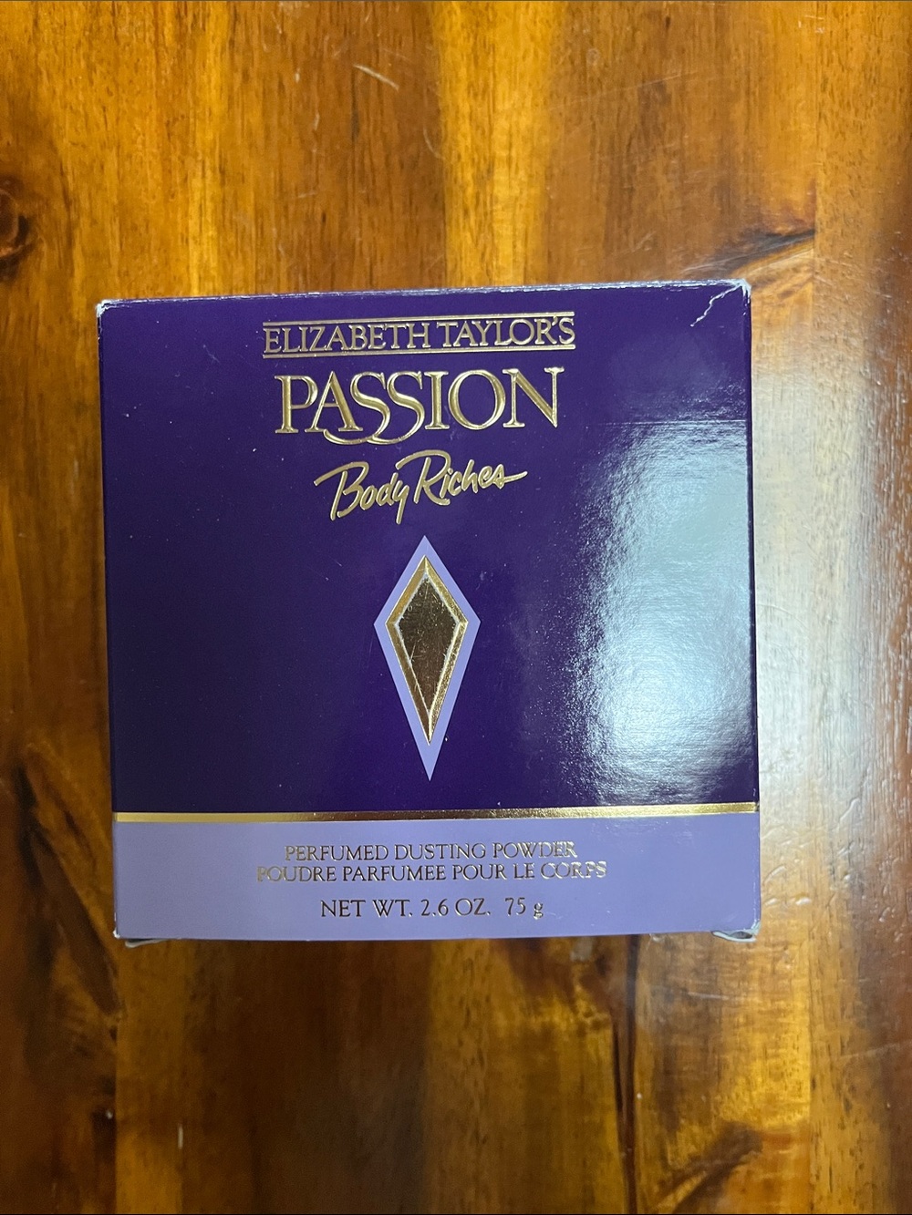 Elizabeth Taylor Passion Perfumed Dusting Powder 2.6oz